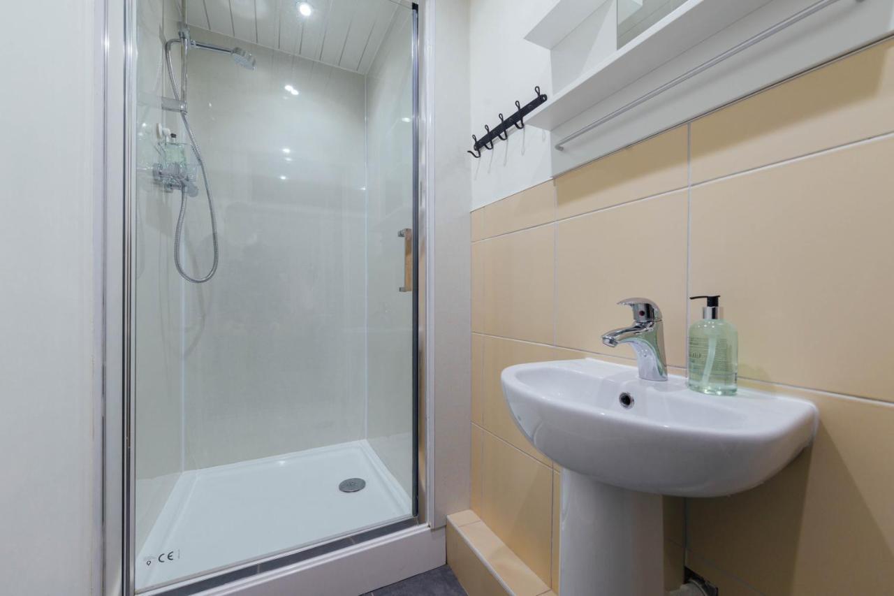 Stylish And Comfortable City Centre Apartment Édimbourg Extérieur photo