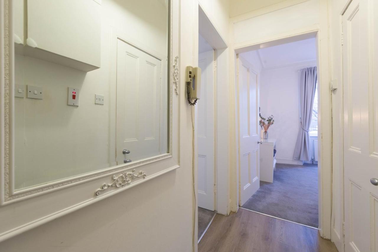 Stylish And Comfortable City Centre Apartment Édimbourg Extérieur photo