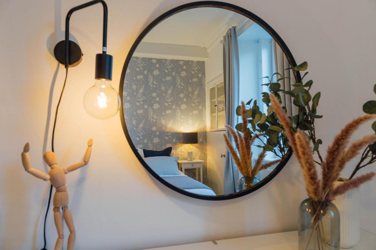 Stylish And Comfortable City Centre Apartment Édimbourg Extérieur photo